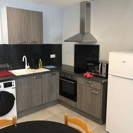 Appartement En Centre Ville Hyères Exteriör bild