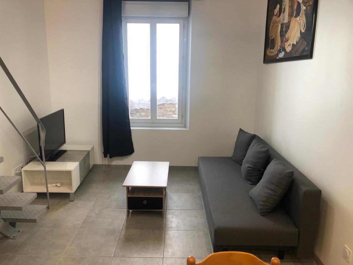 Appartement En Centre Ville Hyères Exteriör bild
