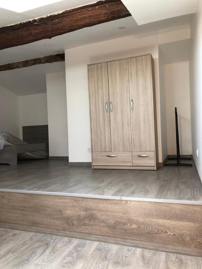 Appartement En Centre Ville Hyères Exteriör bild