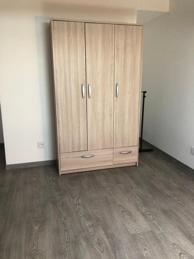 Appartement En Centre Ville Hyères Exteriör bild
