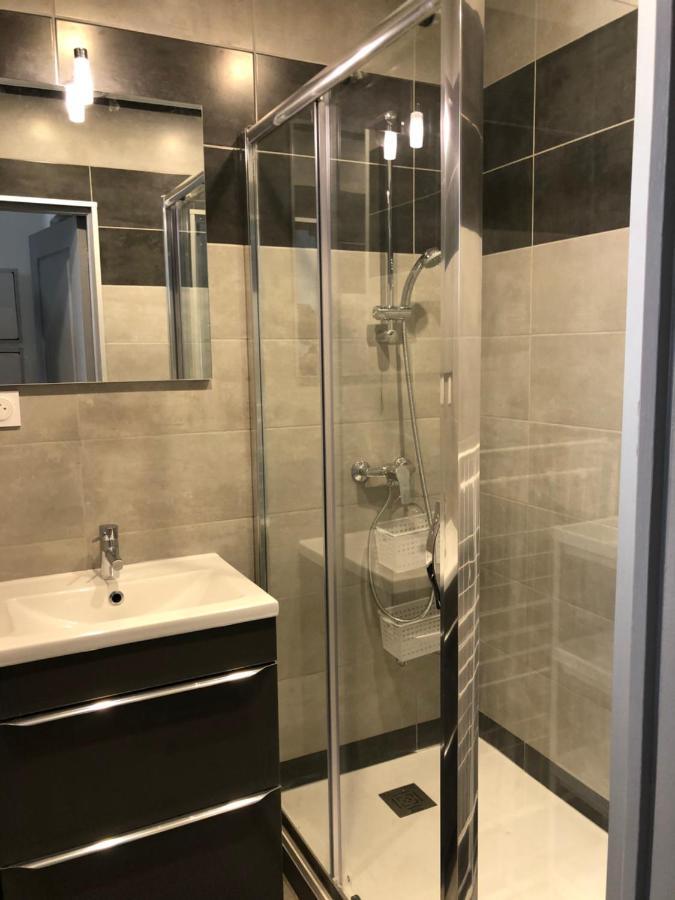 Appartement En Centre Ville Hyères Exteriör bild
